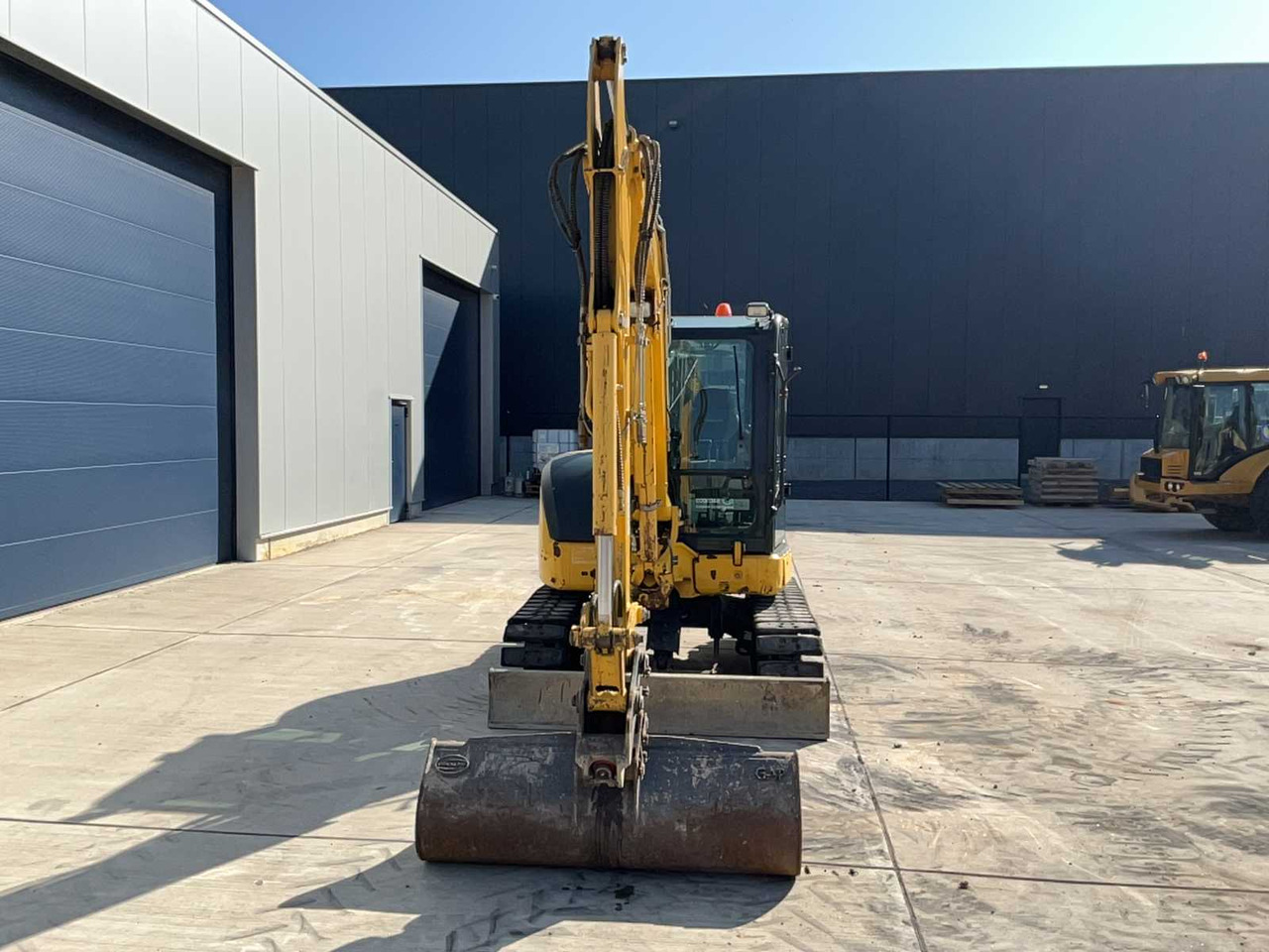 Komatsu PC55MR-5M0 - Pelle sur chenille: photos 2 Komatsu PC55MR-5M0 - Pelle sur chenille: photos 2