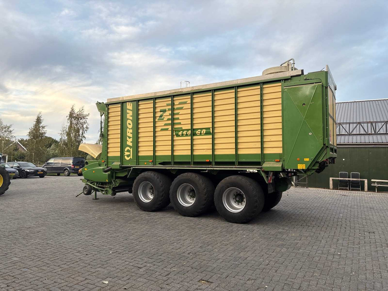 Krone ZX 450 - Autochargeuse: photos 4 Krone ZX 450 - Autochargeuse: photos 4