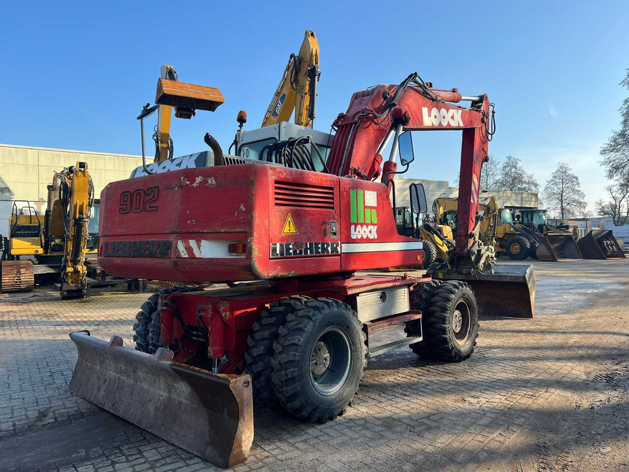 Liebherr A902 - Pelle sur pneus: photos 4 Liebherr A902 - Pelle sur pneus: photos 4
