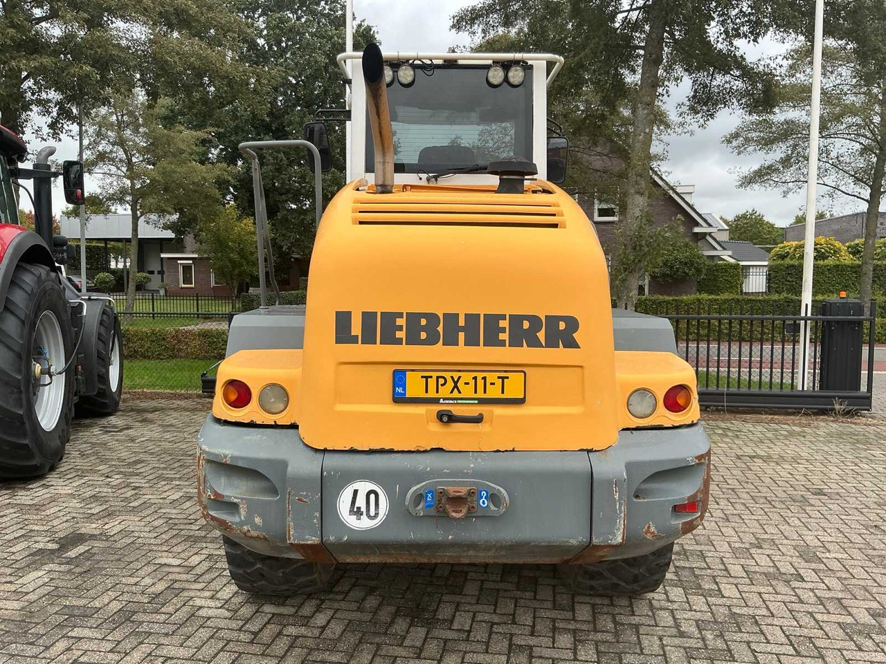 Liebherr L524 - Chargeuse sur pneus: photos 4 Liebherr L524 - Chargeuse sur pneus: photos 4