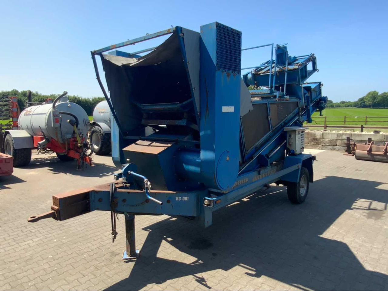 Farwick Hurrikan - Machine agricole: photos 1 Farwick Hurrikan - Machine agricole: photos 1