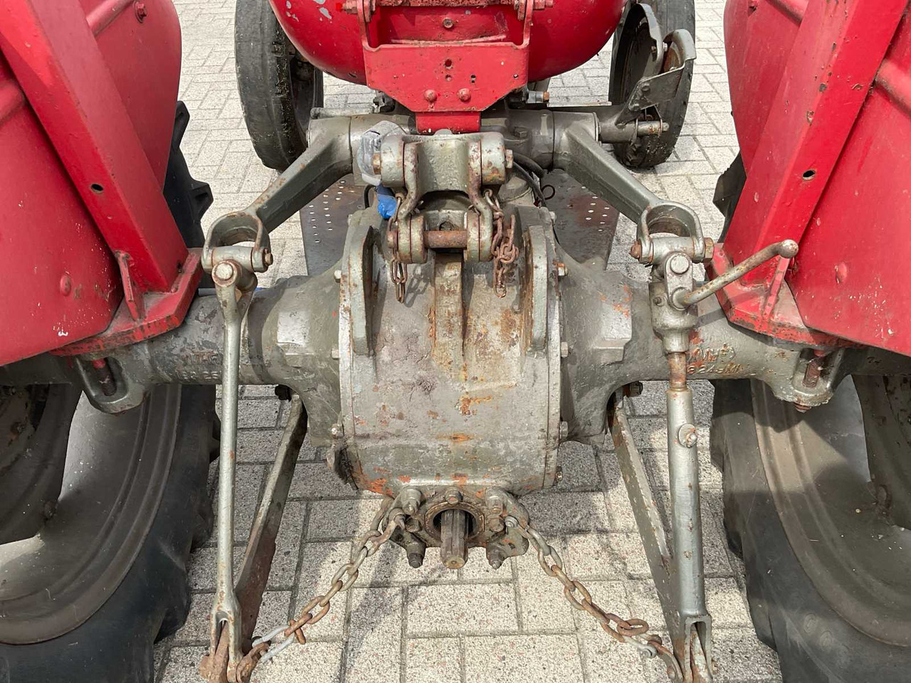 Tracteur agricole Massey Ferguson 35: photos 17