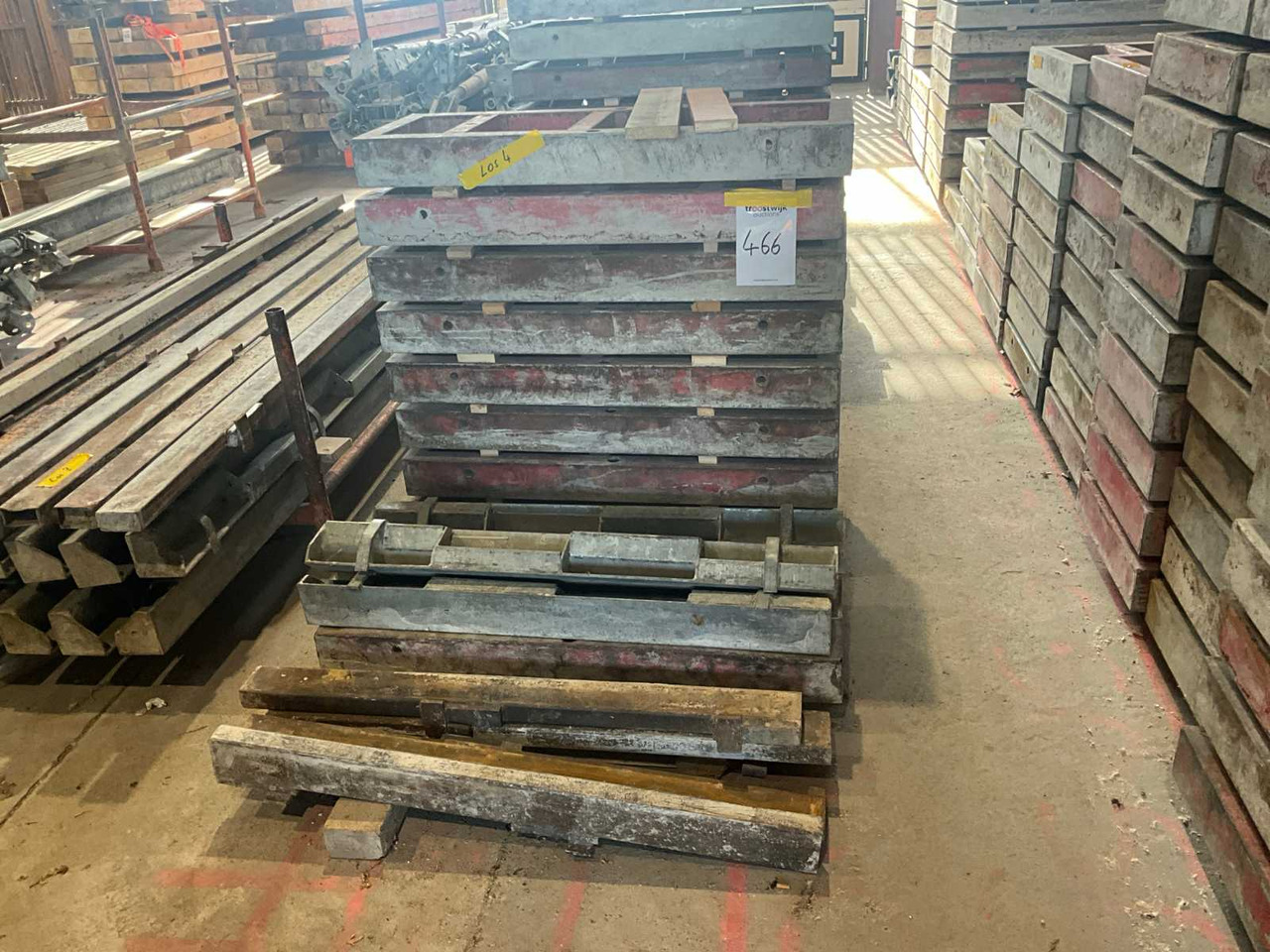 Meva Mammut - Matériel de béton: photos 1 Meva Mammut - Matériel de béton: photos 1