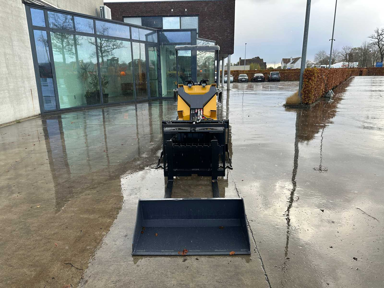 NEWRICK - 2025 - ZW380 - TRACK LOADER - Chargeuse sur pneus: photos 2 NEWRICK - 2025 - ZW380 - TRACK LOADER - Chargeuse sur pneus: photos 2