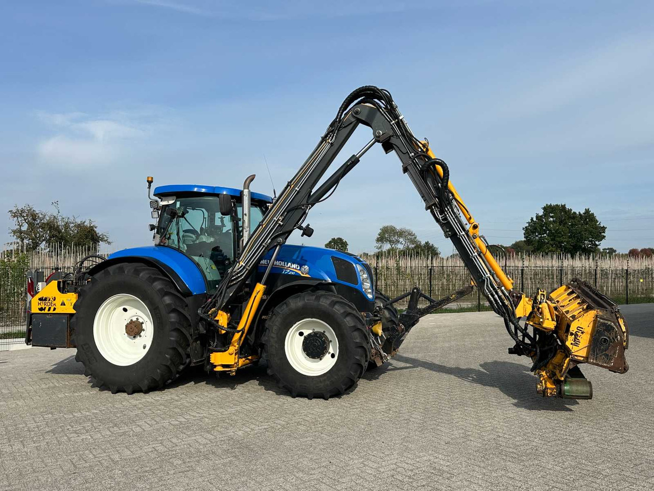 New Holland T7.210 - Tracteur agricole: photos 2 New Holland T7.210 - Tracteur agricole: photos 2