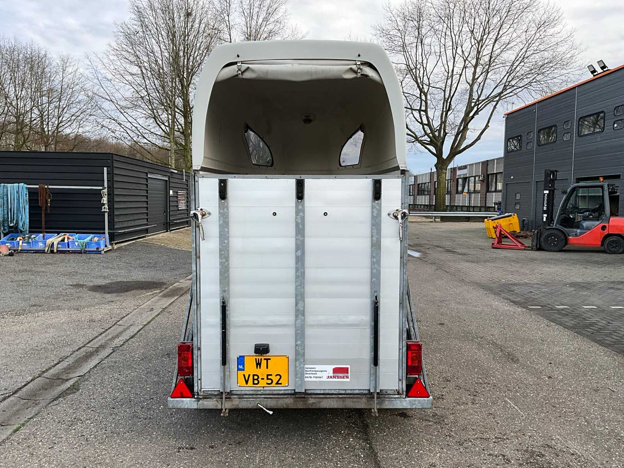 2006 ATEC STARLINE HORSE TRAILER WT-VB-52 - Remorque: photos 4 2006 ATEC STARLINE HORSE TRAILER WT-VB-52 - Remorque: photos 4