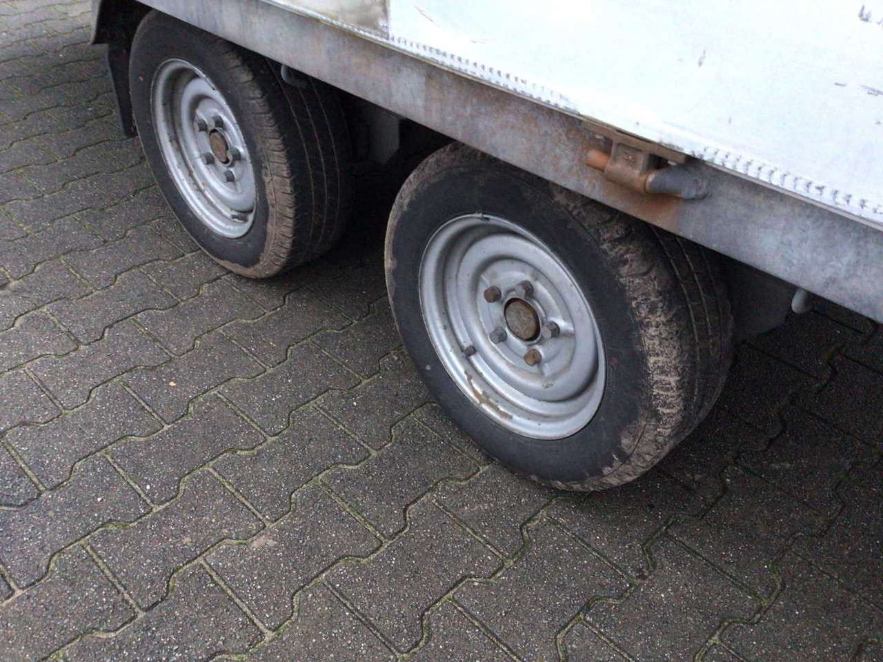 2006 TITAN JELSUM V TRAILER - Remorque: photos 5 2006 TITAN JELSUM V TRAILER - Remorque: photos 5