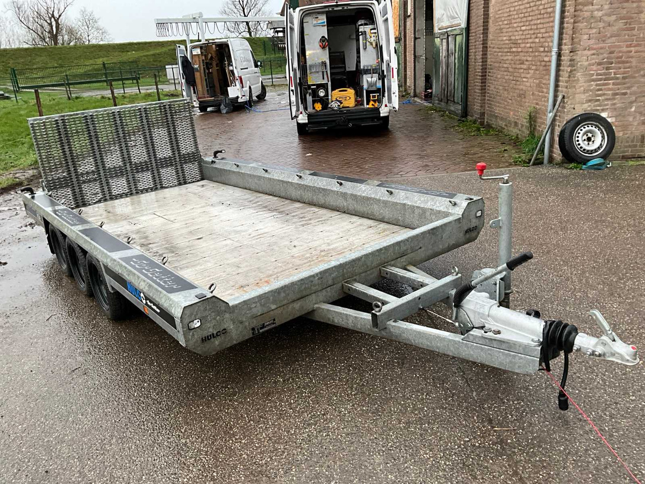 2023 HULCO MACHINE TRANSPORTER - Remorque: photos 3 2023 HULCO MACHINE TRANSPORTER - Remorque: photos 3