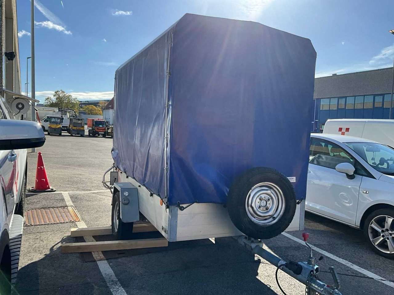 CAR TRAILERS - Remorque: photos 2 CAR TRAILERS - Remorque: photos 2