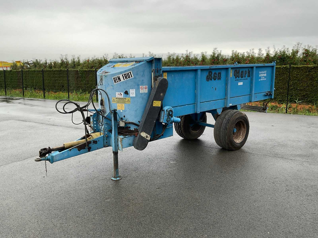 Ren Mark R301 boomgaard - Epandeur à fumier: photos 2 Ren Mark R301 boomgaard - Epandeur à fumier: photos 2