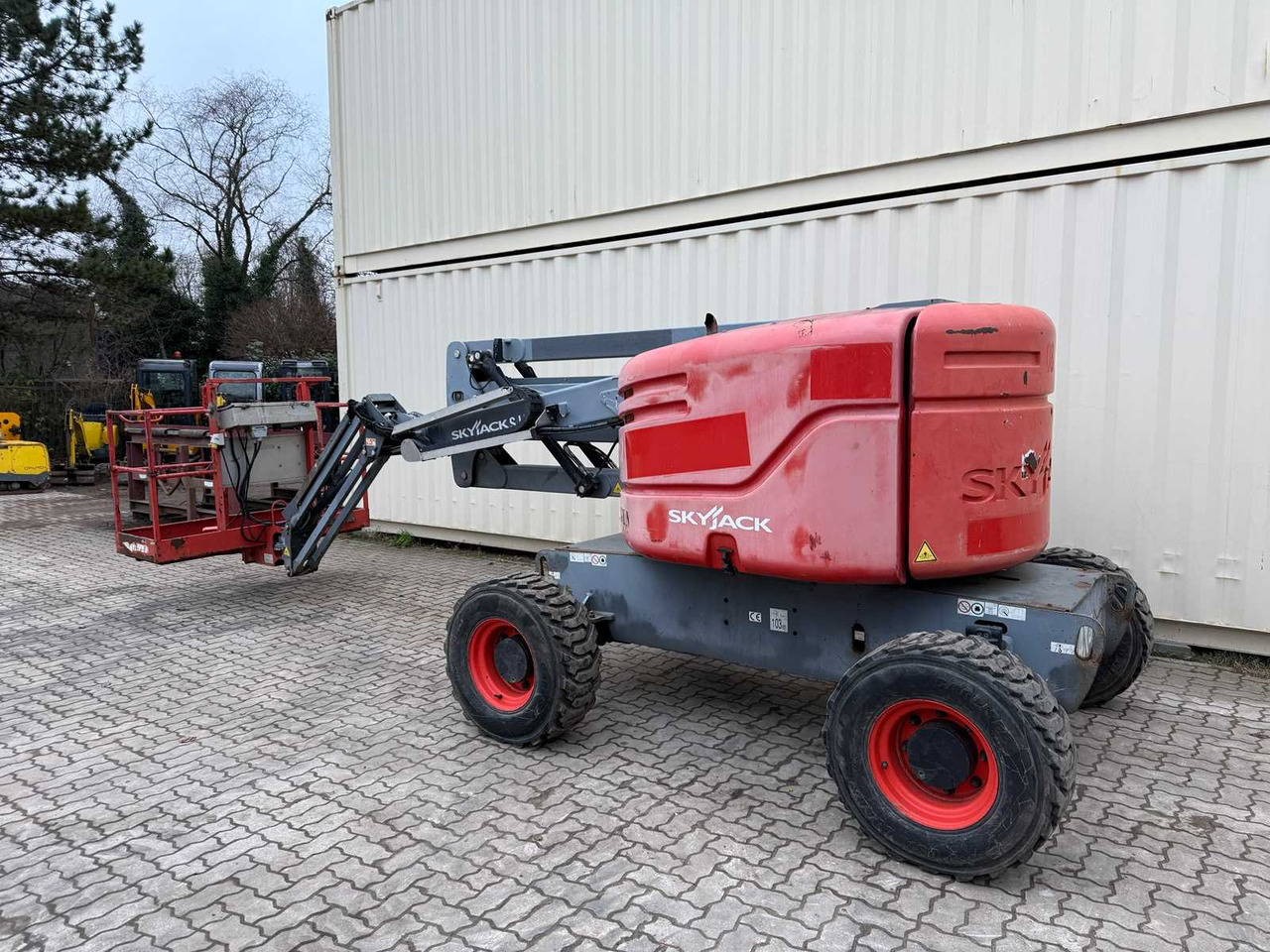 SKYJACK - SJ46AJ 4X4 - DIESEL - 16.2 METERS - 2015 - AERIAL WORK PLATFORM - Nacelle: photos 5 SKYJACK - SJ46AJ 4X4 - DIESEL - 16.2 METERS - 2015 - AERIAL WORK PLATFORM - Nacelle: photos 5