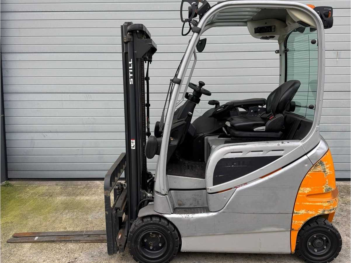 STILL - 2015 - RX20-18PH - ALL AROUND NEW TYRES - FORKLIFT - Chariot élévateur: photos 1 STILL - 2015 - RX20-18PH - ALL AROUND NEW TYRES - FORKLIFT - Chariot élévateur: photos 1