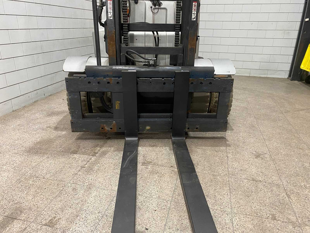 STILL - 2016 - RX60-80 - FORKLIFT - Chariot élévateur: photos 2 STILL - 2016 - RX60-80 - FORKLIFT - Chariot élévateur: photos 2