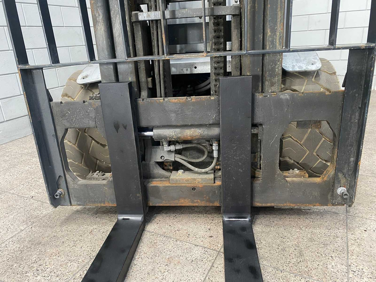 STILL - RX60-40 - FORKLIFT TRUCK - Chariot élévateur: photos 4 STILL - RX60-40 - FORKLIFT TRUCK - Chariot élévateur: photos 4