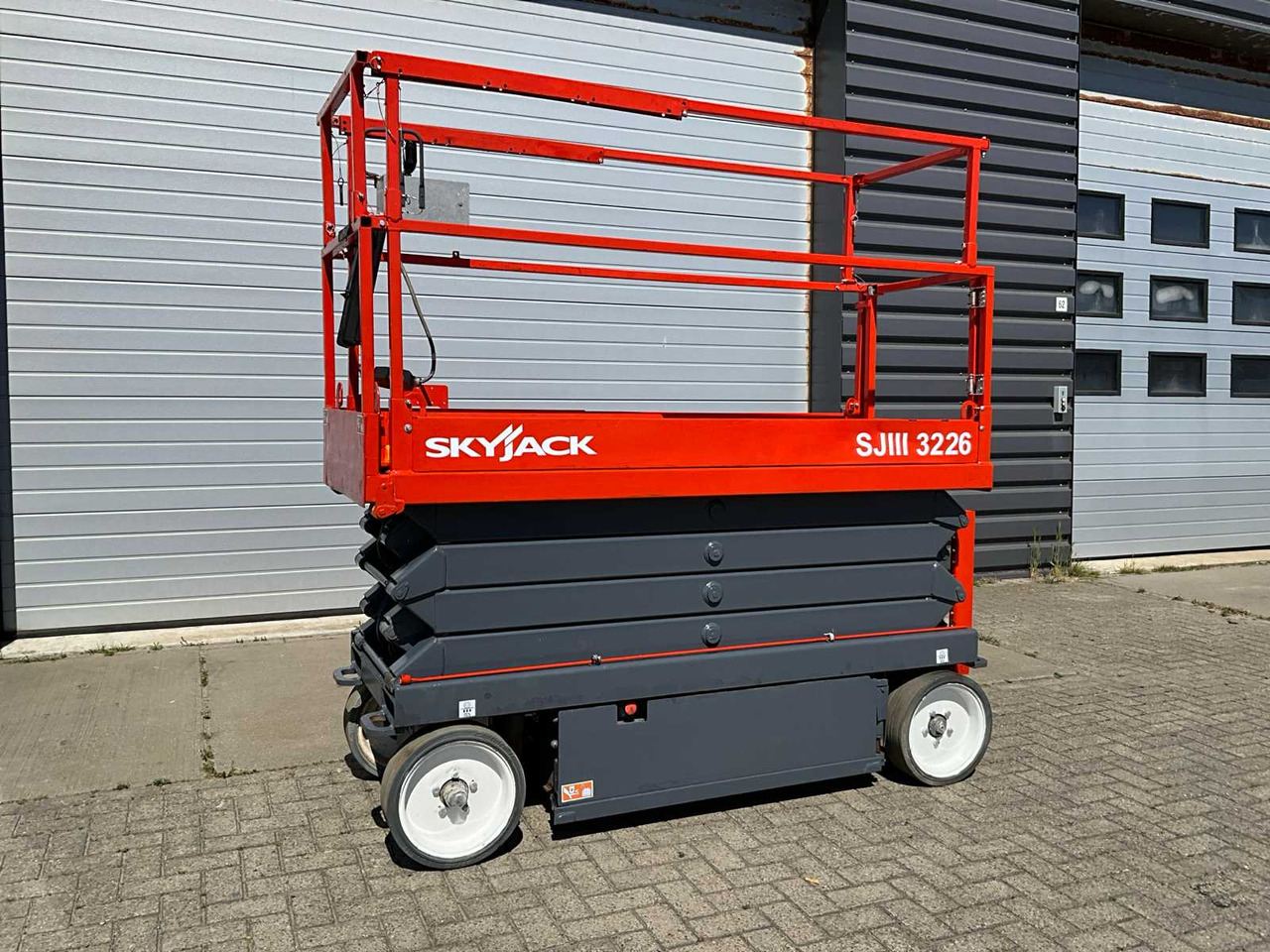 Skyjack SJIII 3226 - Nacelle: photos 1 Skyjack SJIII 3226 - Nacelle: photos 1