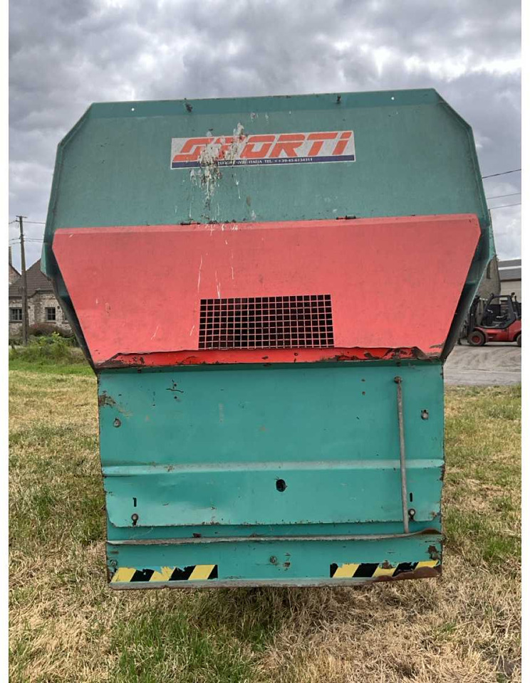 Mélangeuse Storti Labrador 160: photos 6 Mélangeuse Storti Labrador 160: photos 6