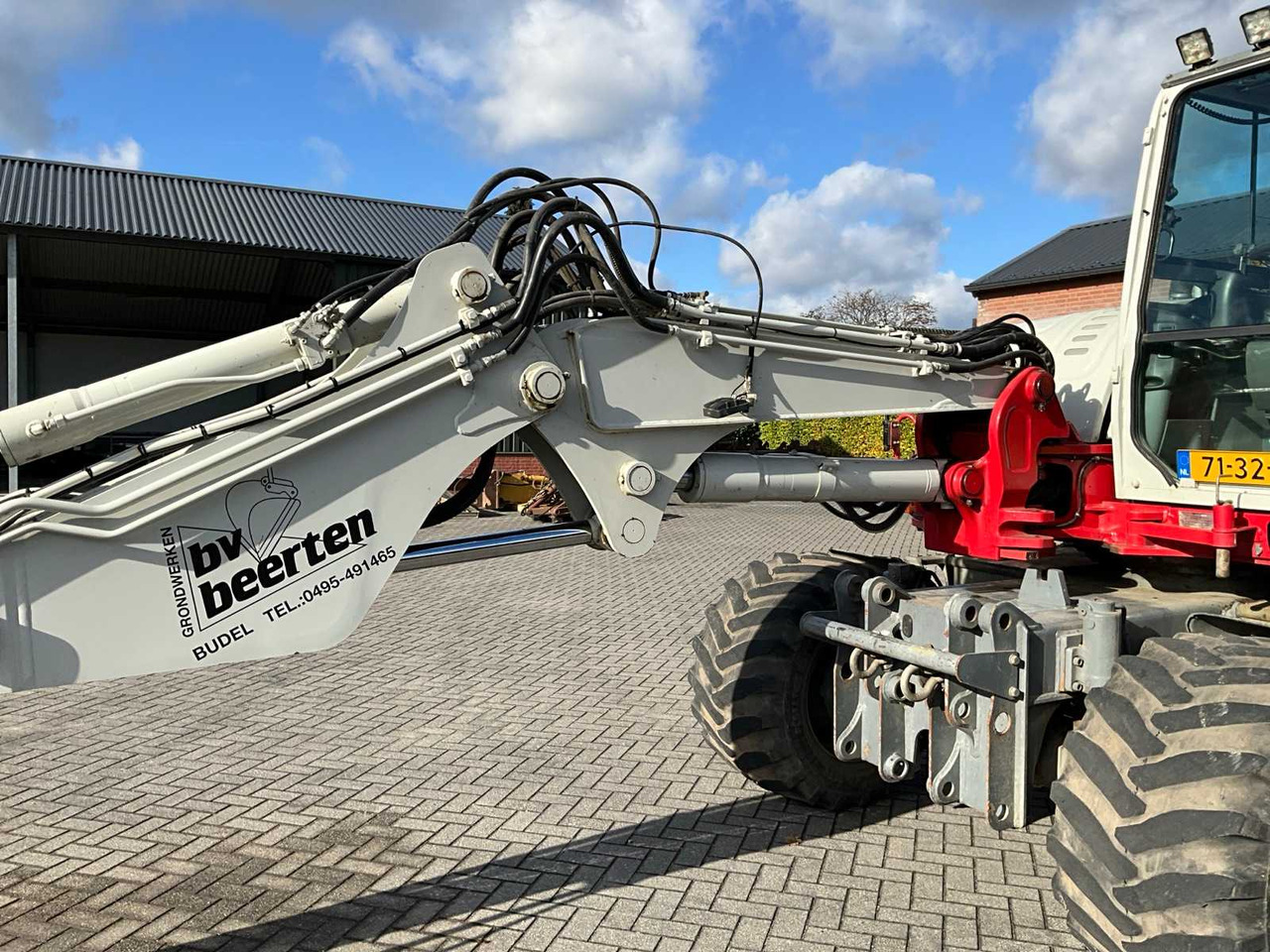 Pelle sur pneus Takeuchi TB295W: photos 24