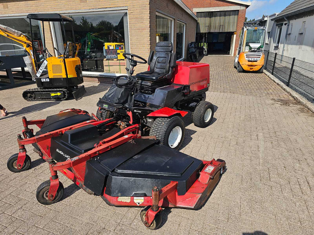Toro Groundmaster 455-D - Motofaucheuse: photos 1 Toro Groundmaster 455-D - Motofaucheuse: photos 1