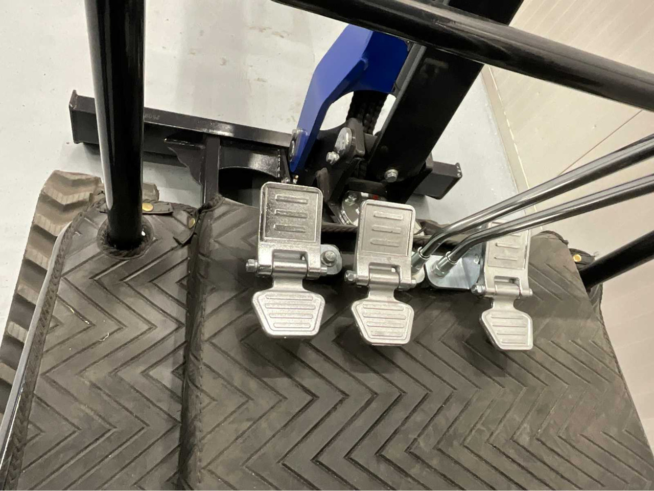 Pelle ULTRA FORCE EQUIPMENT - NM-1800KG - CRAWLER EXCAVATOR WITH KUBOTA DIESEL ENGINE - 2025 INCL. 3 BUCKETS: photos 15