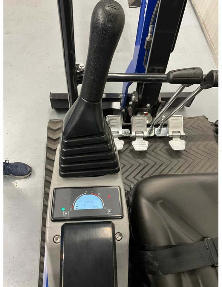 Pelle ULTRA FORCE EQUIPMENT - NM-1800KG - CRAWLER EXCAVATOR WITH KUBOTA DIESEL ENGINE - 2025 INCL. 3 BUCKETS: photos 11