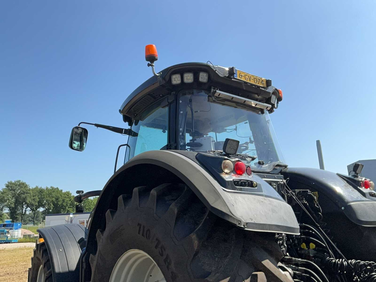 Valtra S374 - Tracteur agricole: photos 5 Valtra S374 - Tracteur agricole: photos 5