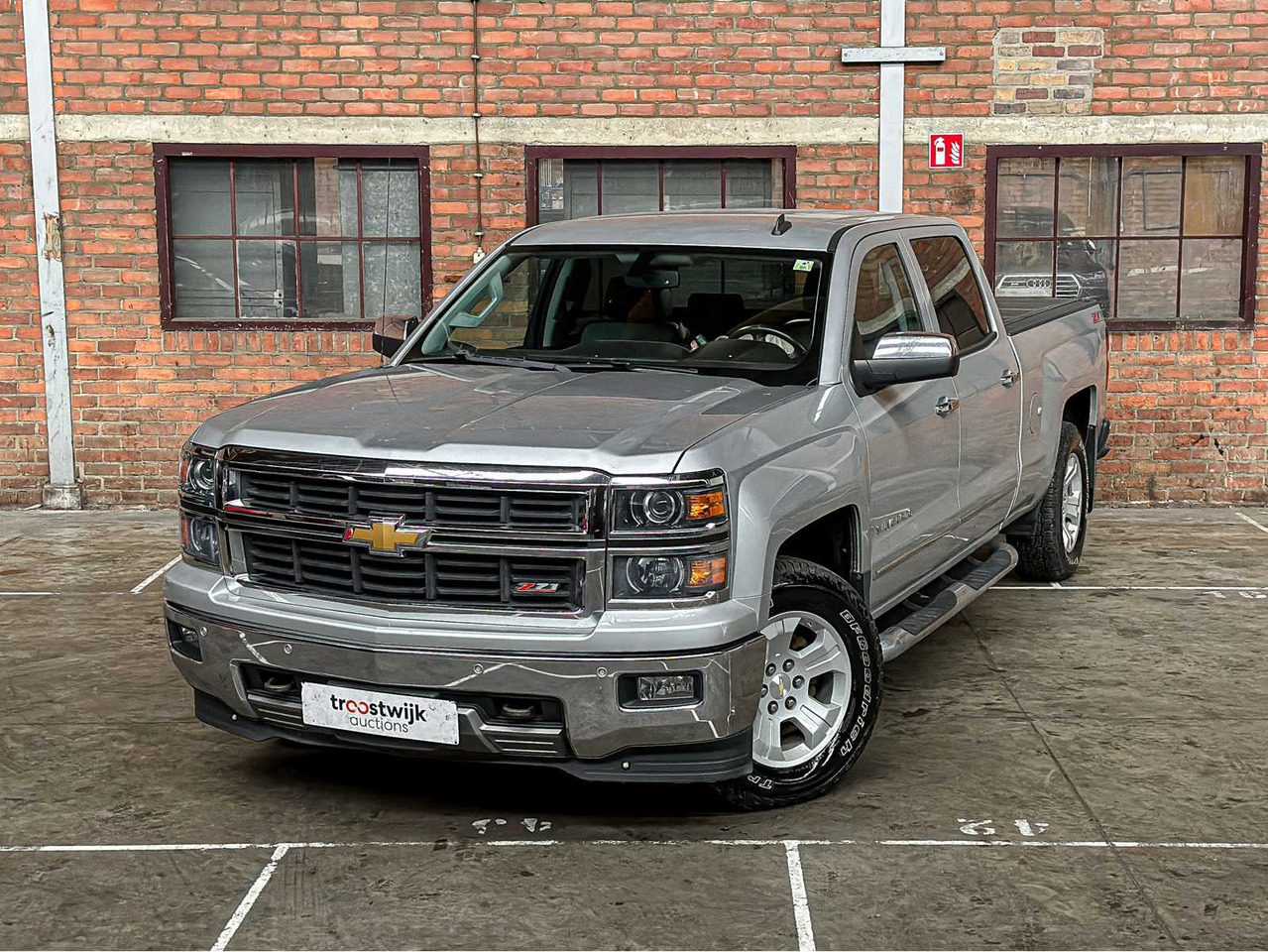 CHEVROLET SILVERADO 5.3L V8 Z71 PICK-UP TRUCK 390HP 2014, VK-821-F - Véhicule utilitaire: photos 3 CHEVROLET SILVERADO 5.3L V8 Z71 PICK-UP TRUCK 390HP 2014, VK-821-F - Véhicule utilitaire: photos 3
