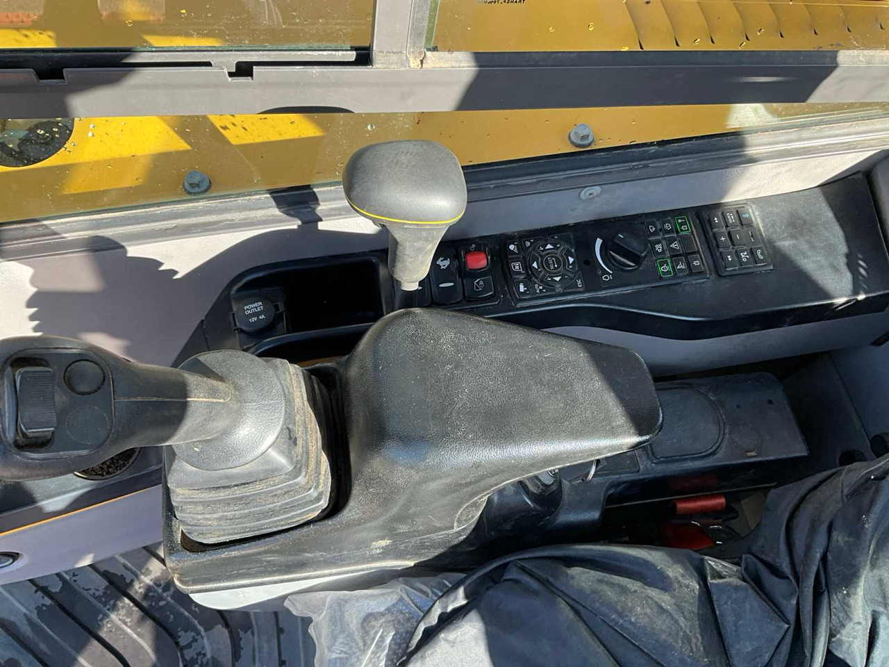 Mini pelle Volvo ECR88D pro: photos 35