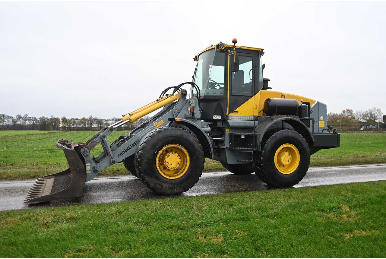 WERKLUST - 2001 - WG18D - SHOVEL - Chargeuse sur pneus: photos 3 WERKLUST - 2001 - WG18D - SHOVEL - Chargeuse sur pneus: photos 3