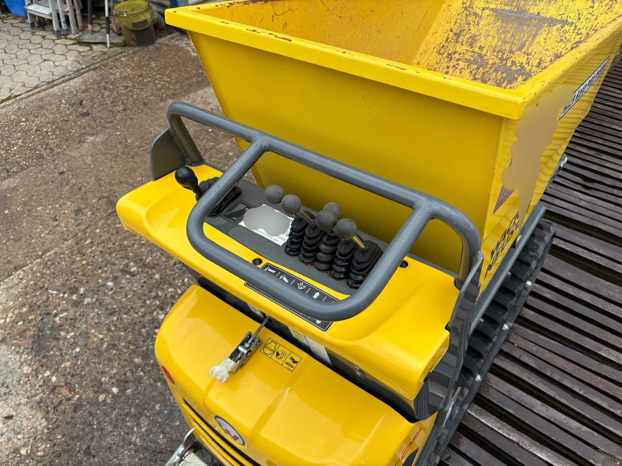 Wacker Neuson DT 05 DT11-01 - Tombereau: photos 4 Wacker Neuson DT 05 DT11-01 - Tombereau: photos 4