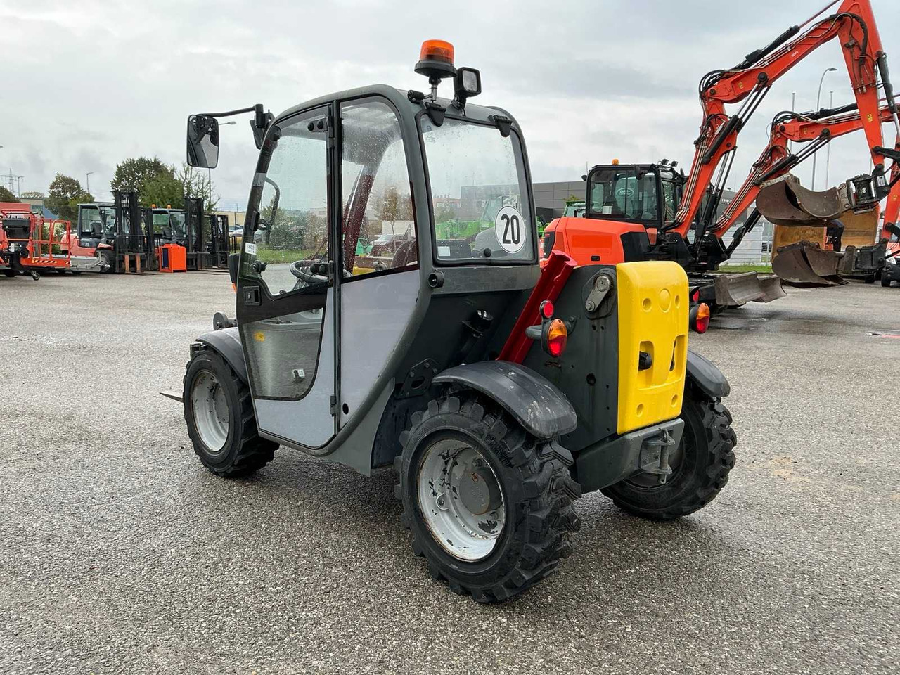 Weidemann Kramer 4512CC - Mini chargeuse: photos 3 Weidemann Kramer 4512CC - Mini chargeuse: photos 3