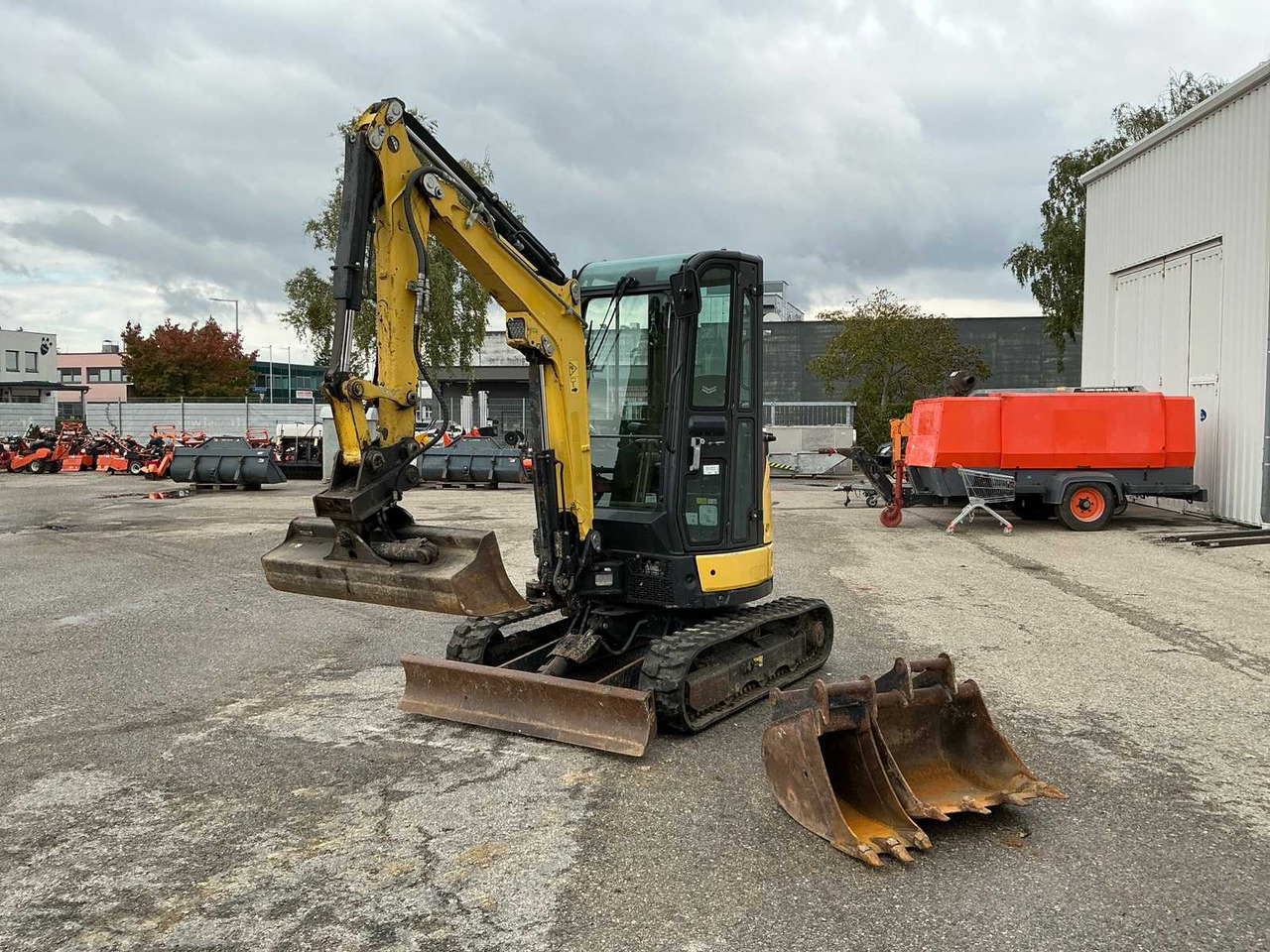 Yanmar Vio 26-6 - Pelle sur chenille: photos 2 Yanmar Vio 26-6 - Pelle sur chenille: photos 2