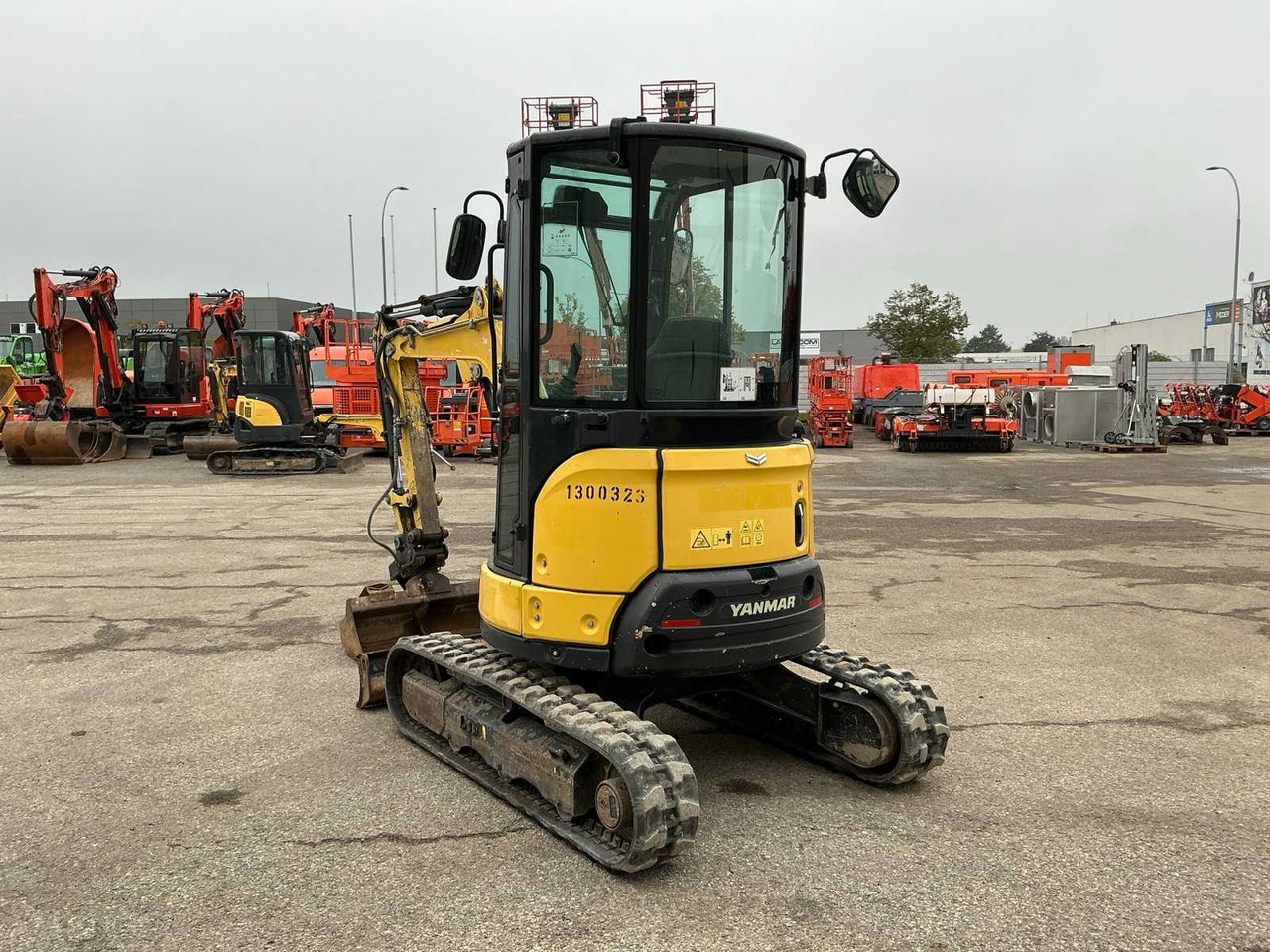 Yanmar Vio25 - Pelle sur chenille: photos 3 Yanmar Vio25 - Pelle sur chenille: photos 3