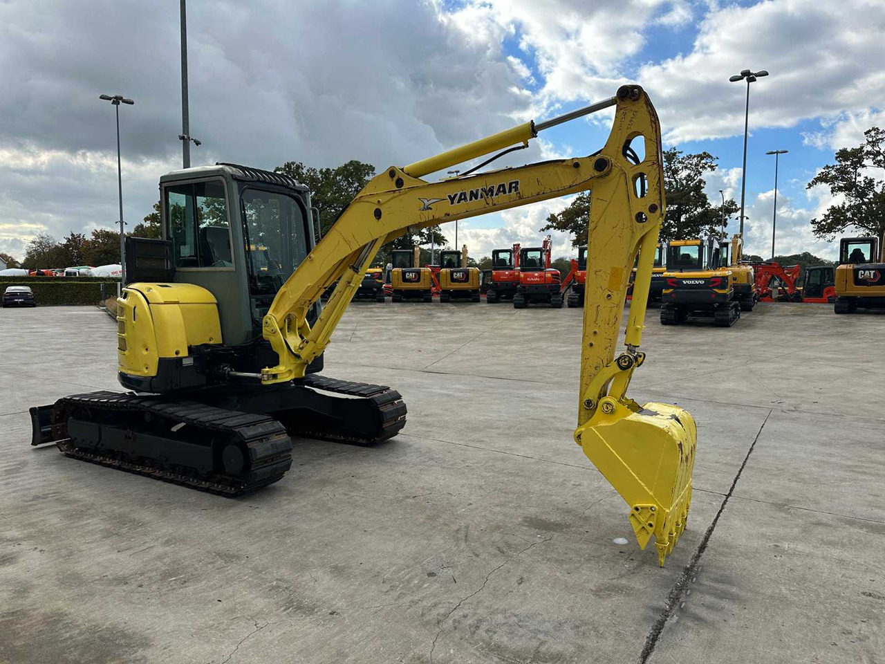 Yanmar Vio55-5B - Pelle sur chenille: photos 3 Yanmar Vio55-5B - Pelle sur chenille: photos 3