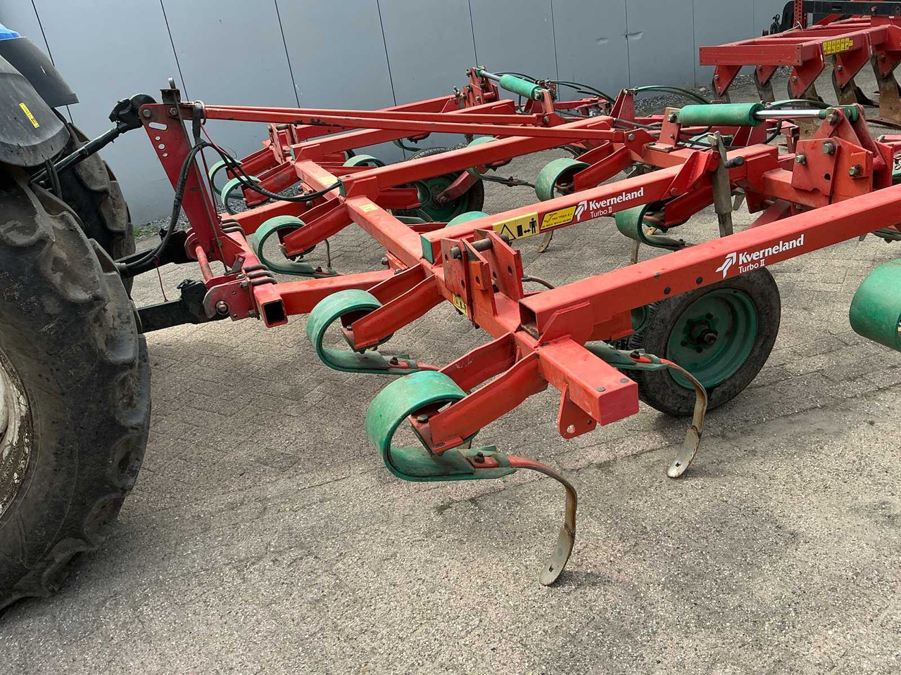 Kverneland Turbo 2 - Bineuse: photos 4 Kverneland Turbo 2 - Bineuse: photos 4