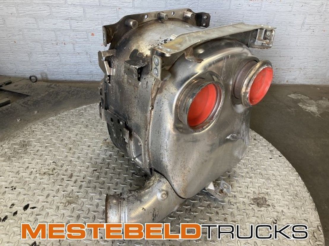 DAF Diesel Particul Filter - Système d'échappement pour Camion: photos 2 DAF Diesel Particul Filter - Système d'échappement pour Camion: photos 2