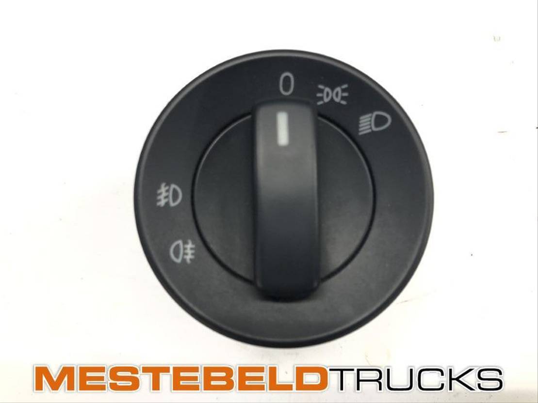 MAN Draaischakelaar verlichting - Système électrique pour Camion: photos 1 MAN Draaischakelaar verlichting - Système électrique pour Camion: photos 1