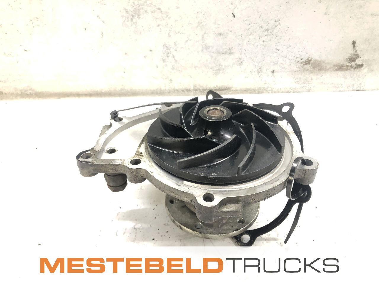 MAN Koelvloeistofpomp D0834 TGL - Système de refroidissement pour Camion: photos 1 MAN Koelvloeistofpomp D0834 TGL - Système de refroidissement pour Camion: photos 1