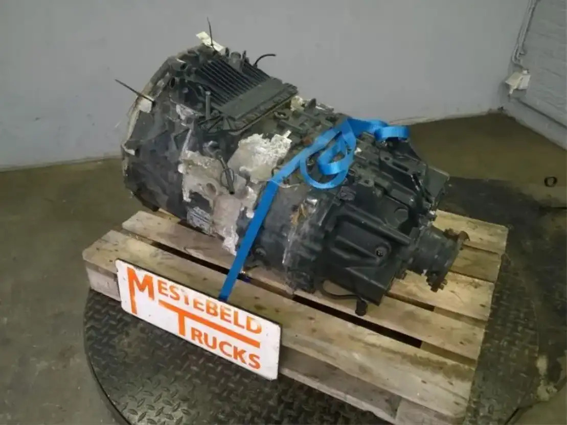 MAN Versn bak 12 AS 2301 - Boîte de vitesse et pièces pour Camion: photos 1 MAN Versn bak 12 AS 2301 - Boîte de vitesse et pièces pour Camion: photos 1