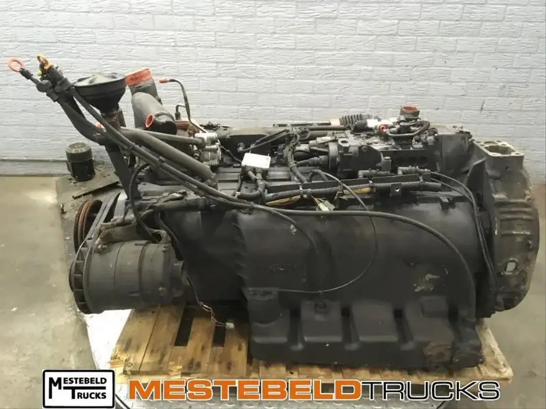 Mercedes-Benz Motor OM 447 HLA II/2 - Moteur pour Camion: photos 3 Mercedes-Benz Motor OM 447 HLA II/2 - Moteur pour Camion: photos 3
