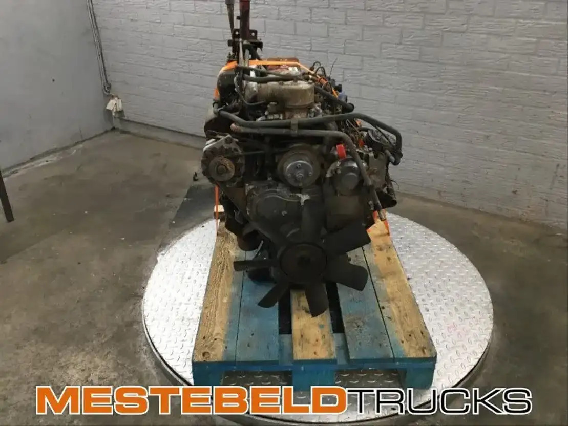 Perkins Motor 4 cilinder - Moteur pour Camion: photos 1 Perkins Motor 4 cilinder - Moteur pour Camion: photos 1