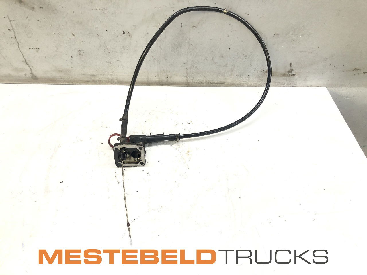 Scania Peilstok met houder DC13 - Moteur et pièces pour Camion: photos 1 Scania Peilstok met houder DC13 - Moteur et pièces pour Camion: photos 1