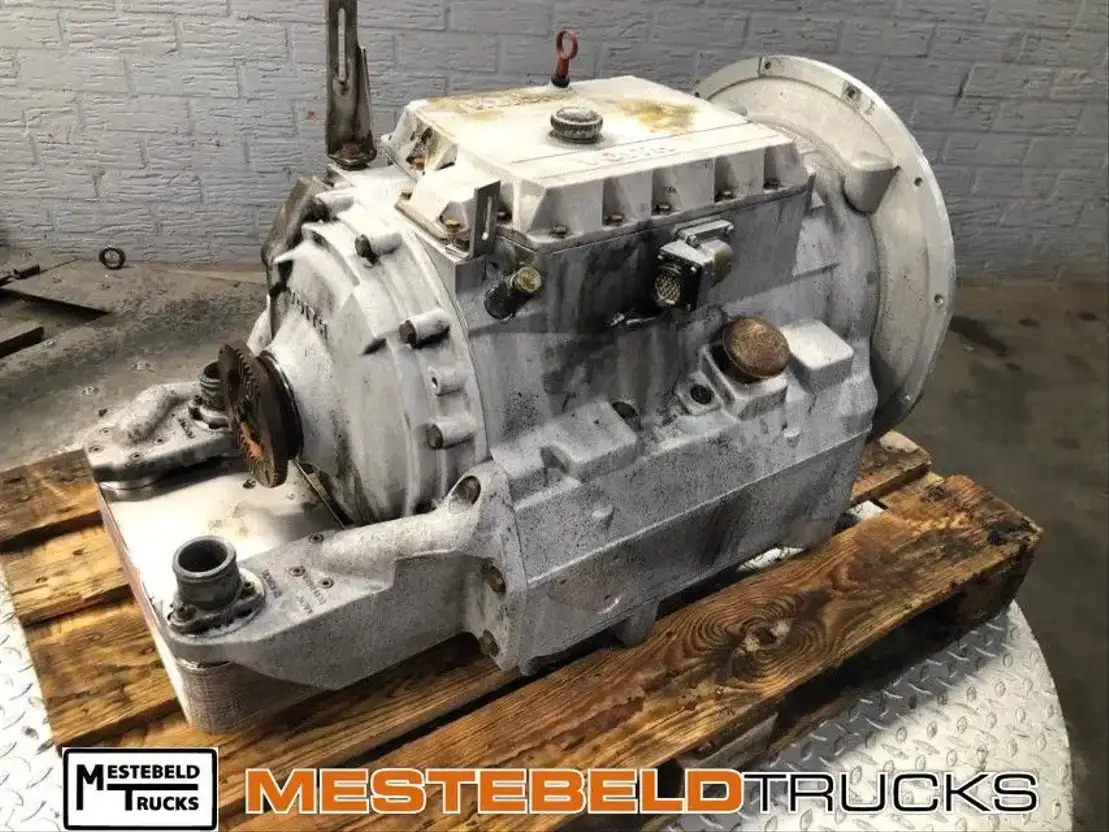 Voith Versnellingsbak Voith 854.5 - Boîte de vitesse et pièces pour Camion: photos 2 Voith Versnellingsbak Voith 854.5 - Boîte de vitesse et pièces pour Camion: photos 2