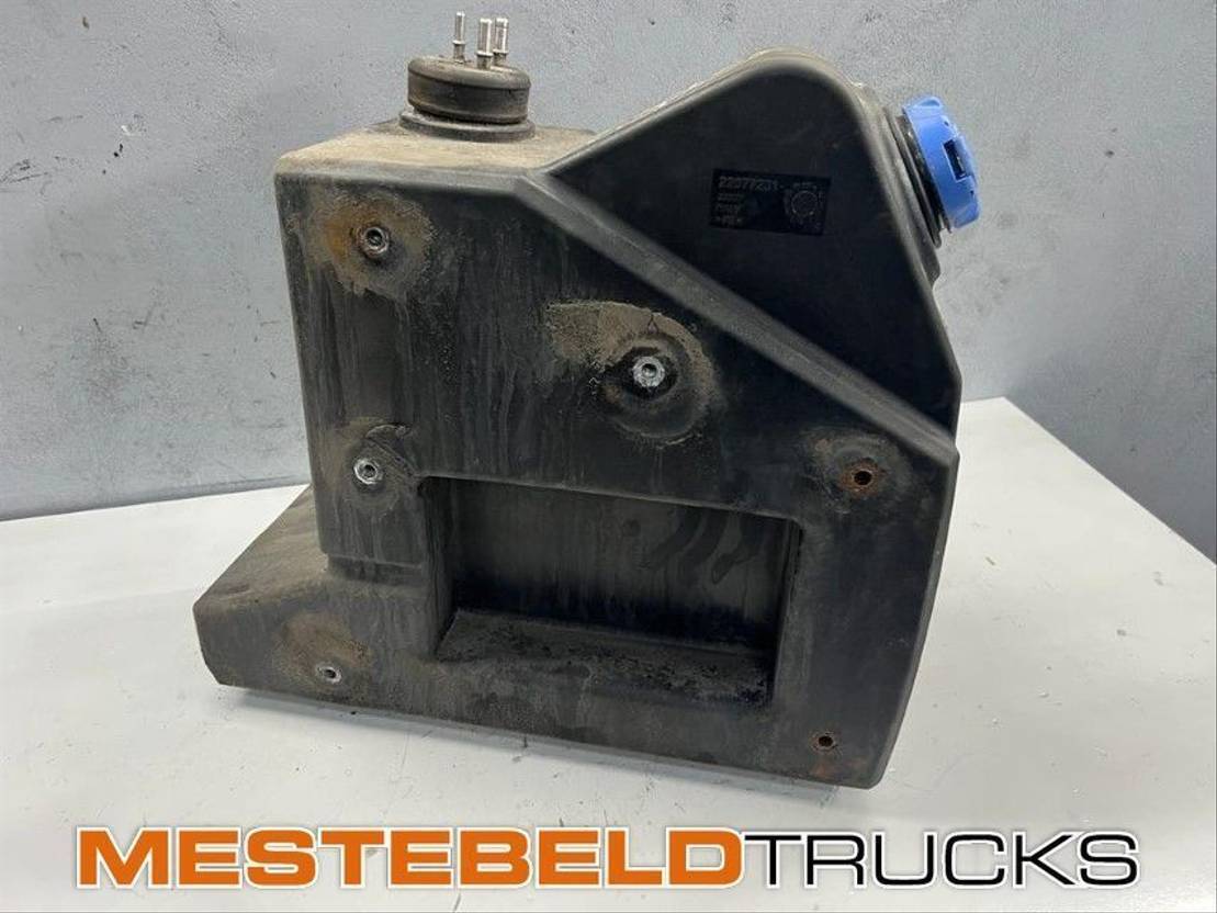 Volvo Adblue tank - Système de carburant pour Camion: photos 1 Volvo Adblue tank - Système de carburant pour Camion: photos 1