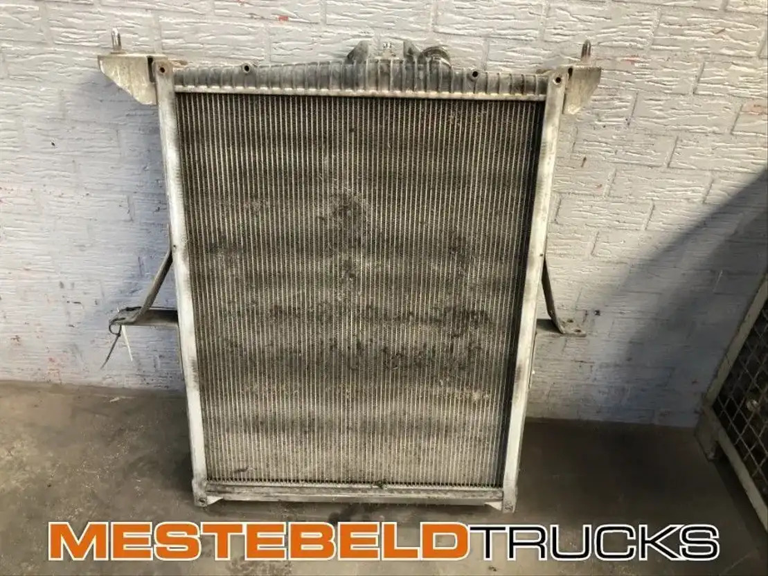Volvo Radiator compleet - Radiateur pour Camion: photos 1 Volvo Radiator compleet - Radiateur pour Camion: photos 1