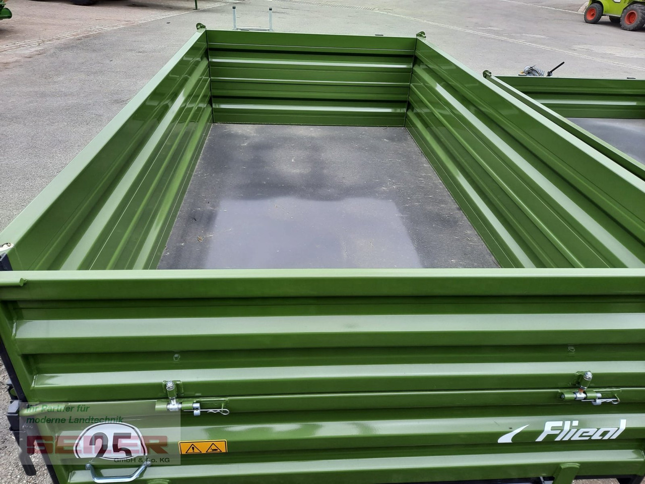 Remorque agricole neuf Fliegl EDK 50 FOX + Aufbau 400 mm: photos 6 Remorque agricole neuf Fliegl EDK 50 FOX + Aufbau 400 mm: photos 6