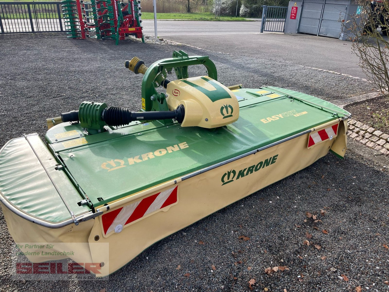 Krone EasyCut F320 Gen 3 - Faucheuse: photos 3 Krone EasyCut F320 Gen 3 - Faucheuse: photos 3