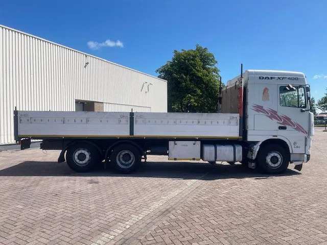 DAF 95.350 8 Tires (6x2) euro 2 - Camion plateau: photos 5 DAF 95.350 8 Tires (6x2) euro 2 - Camion plateau: photos 5