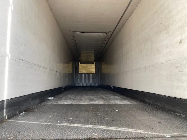 Semi-remorque fourgon Kögel 3 AXELS (2X LIFT AXELS) DISK BRAKE 7CM FRIGO BOX: photos 11