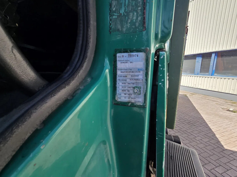 Camion plateau, Camion grue MAN 26.362 6x4 Full spring Euro 2: photos 11
