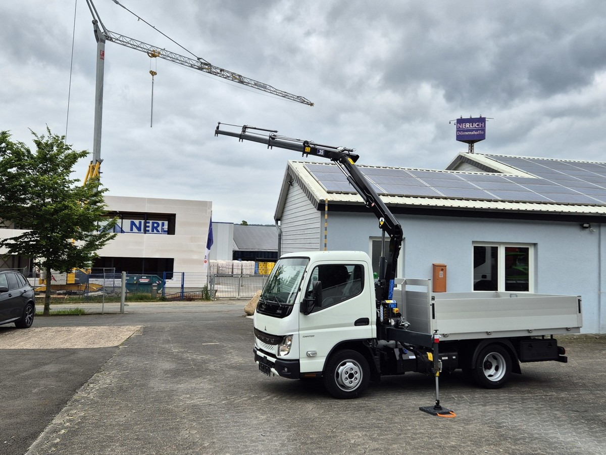 FUSO 3S15 Alu Pritsche 2.80m Ladekran - Utilitaire plateau: photos 4 FUSO 3S15 Alu Pritsche 2.80m Ladekran - Utilitaire plateau: photos 4